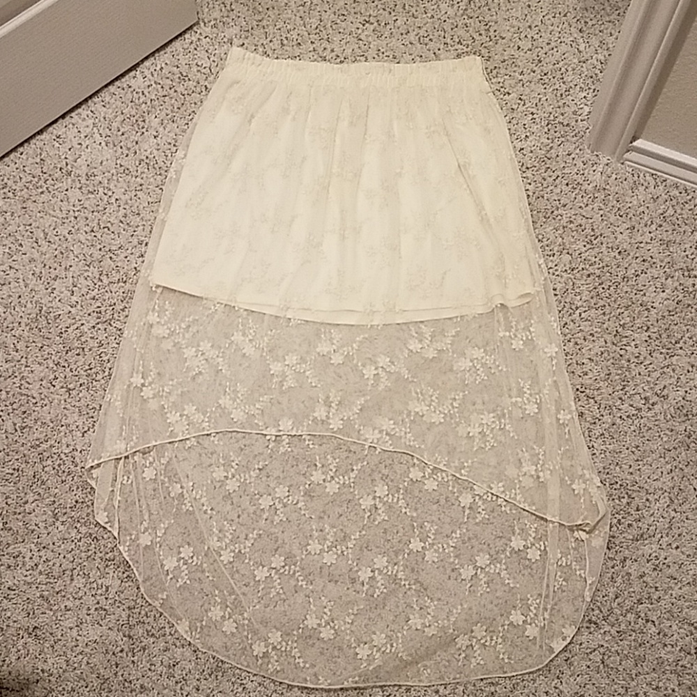 Floral Embroidered Skirt